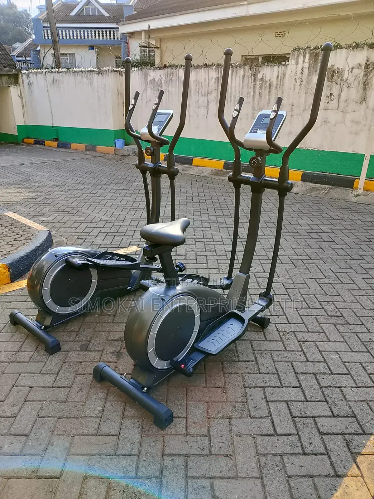 Elliptical Cross Trainer With Bike 2 in 1