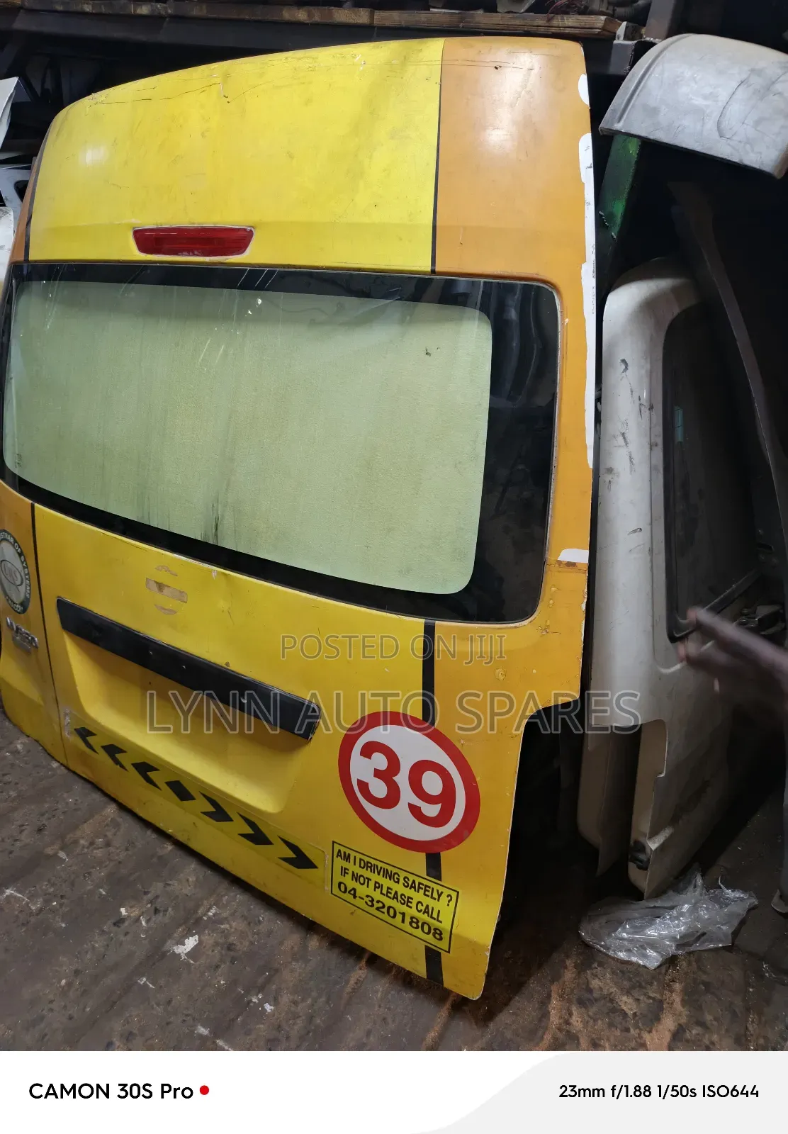 Nissan Nv350 Rear Boot
