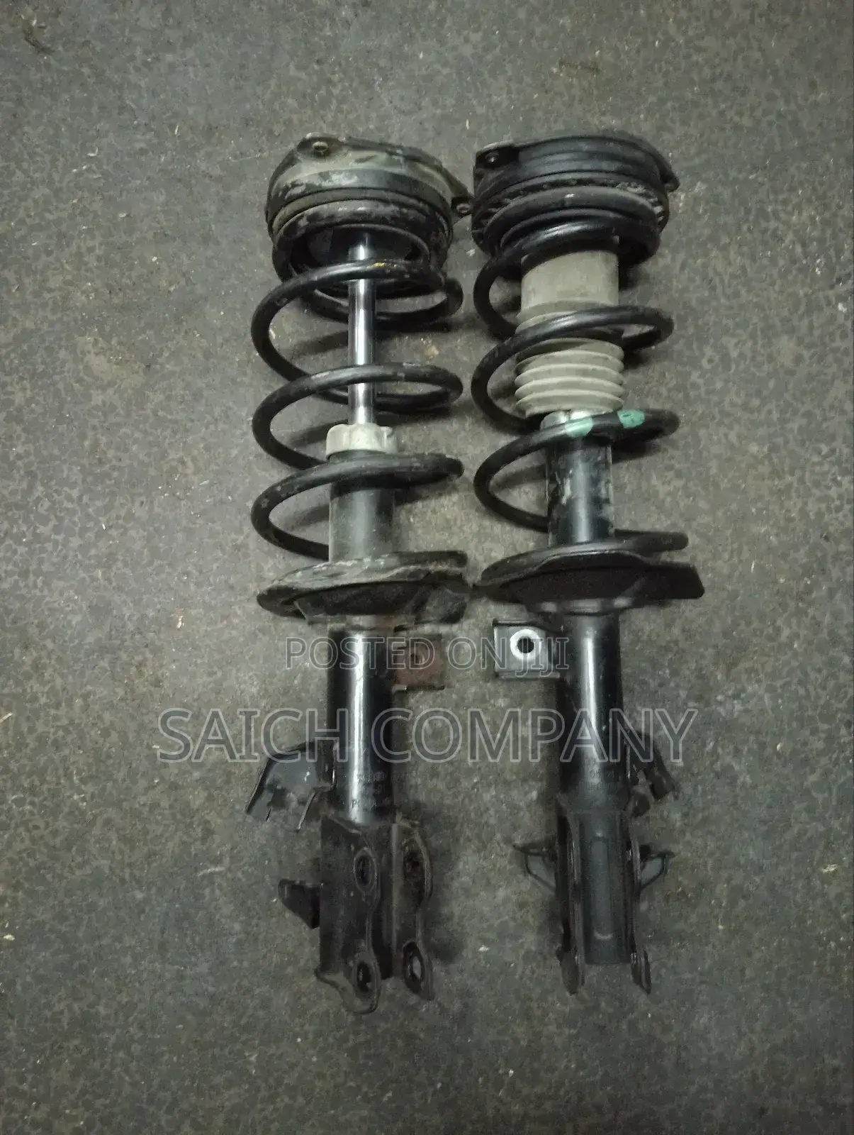 Nissan Tiida Front Shock Absorbers