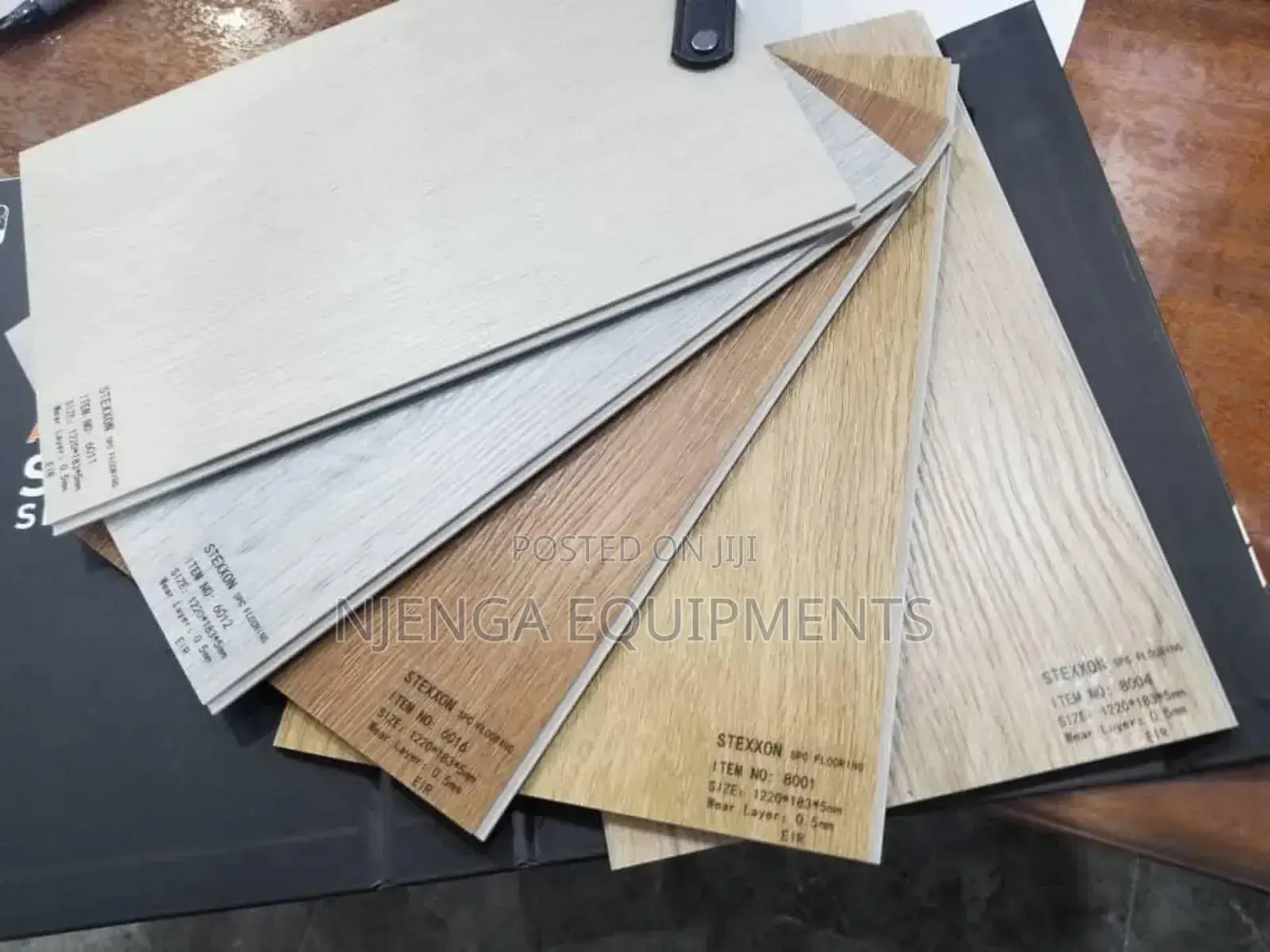 Woodlike SPC Planks