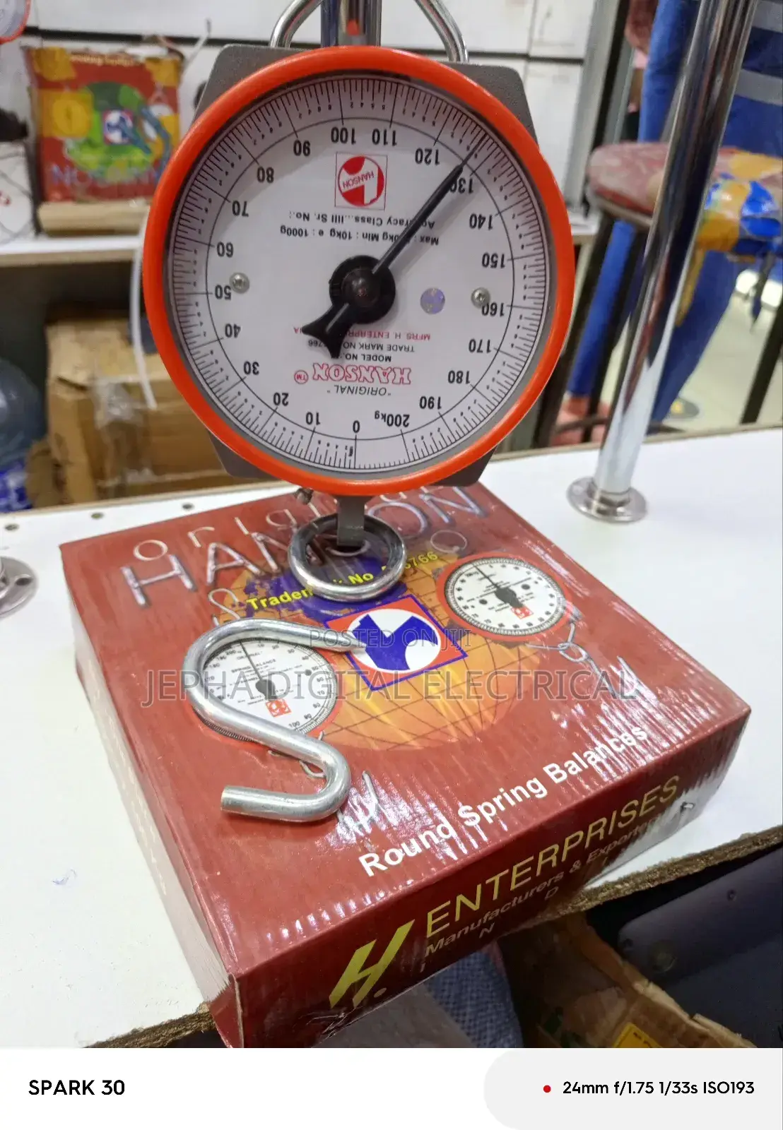 Original Handson Hanging Scale 200kg