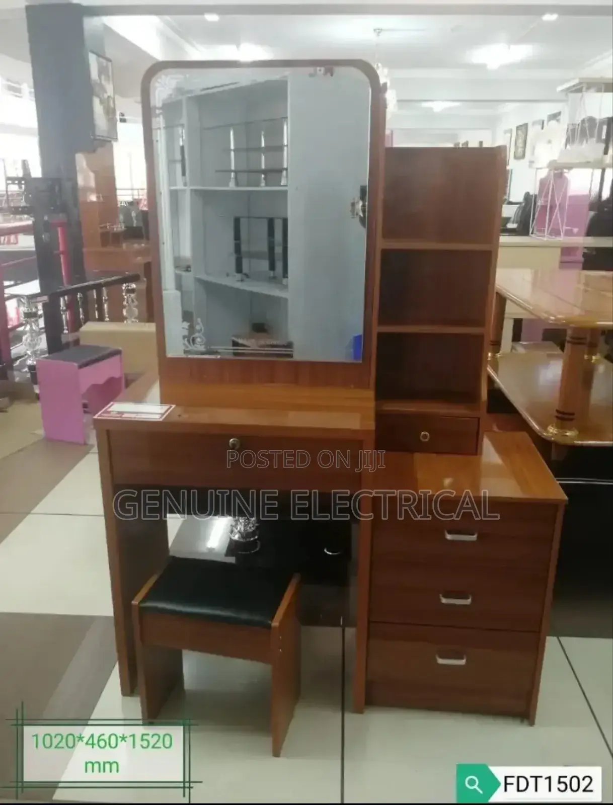 Brown Dressing Table With Sliding Mirror