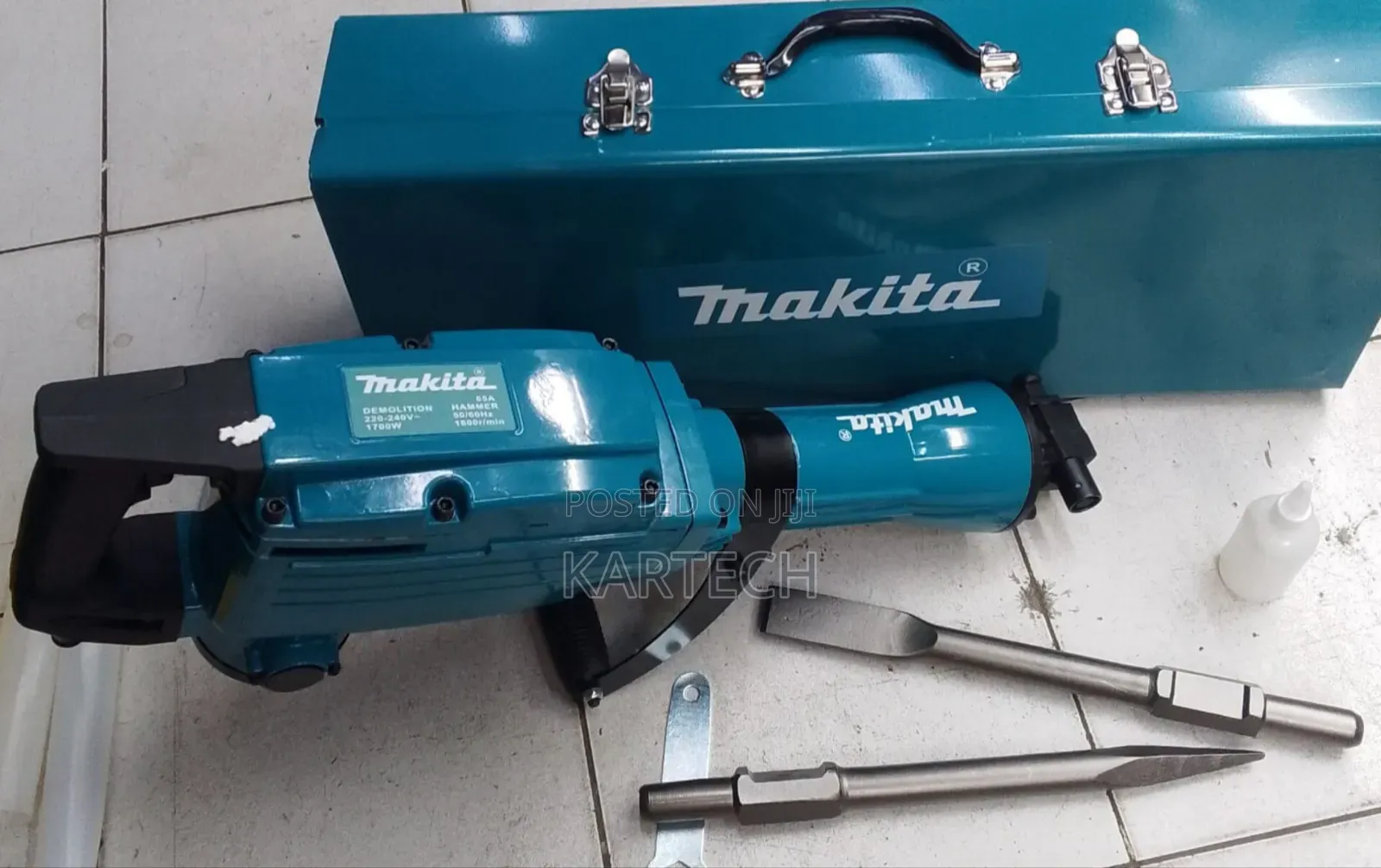 Makita Demolisher 1700 Watts