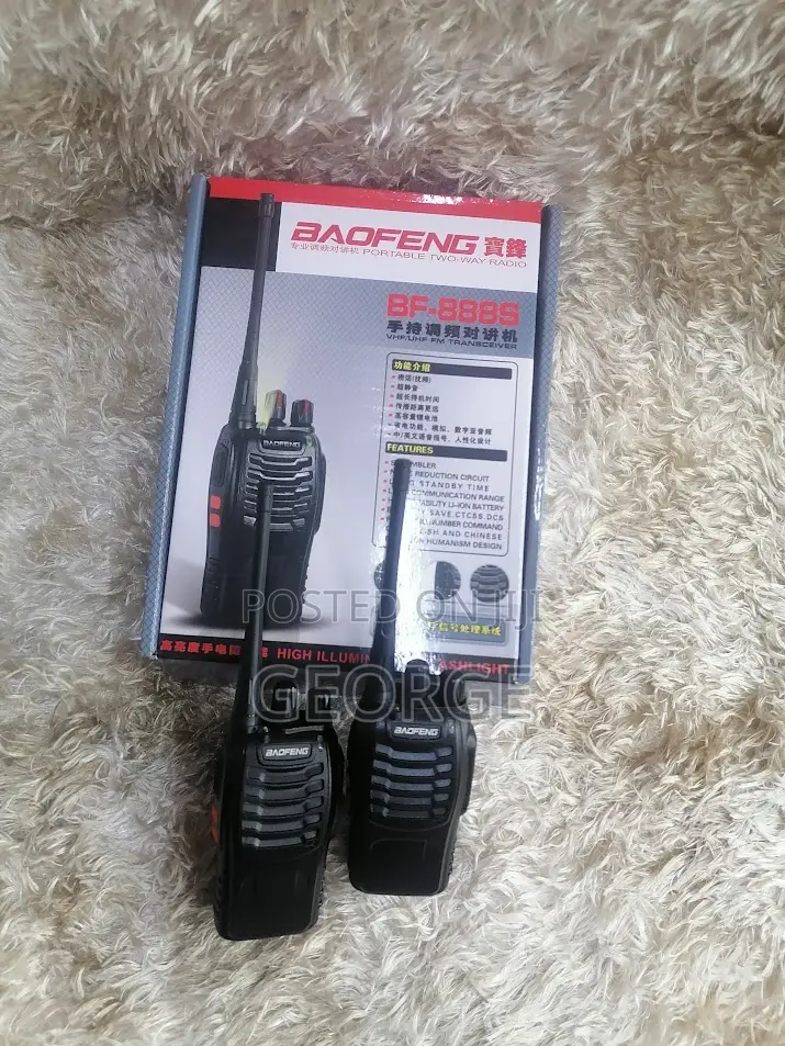 Compact Baofeng 2 Pieces Bf-888s 3-5km Walkie Talkie