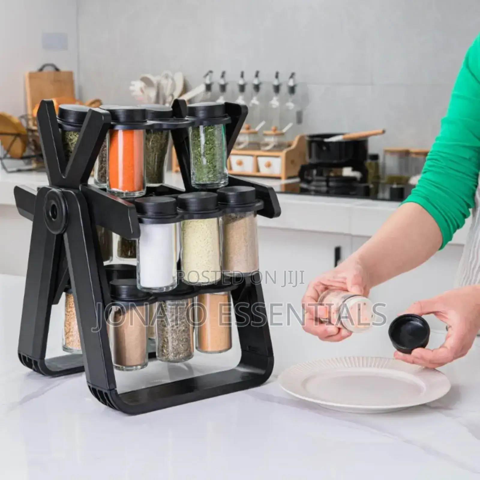 18-Hole Spice Jar Organizer With the Spice Jars