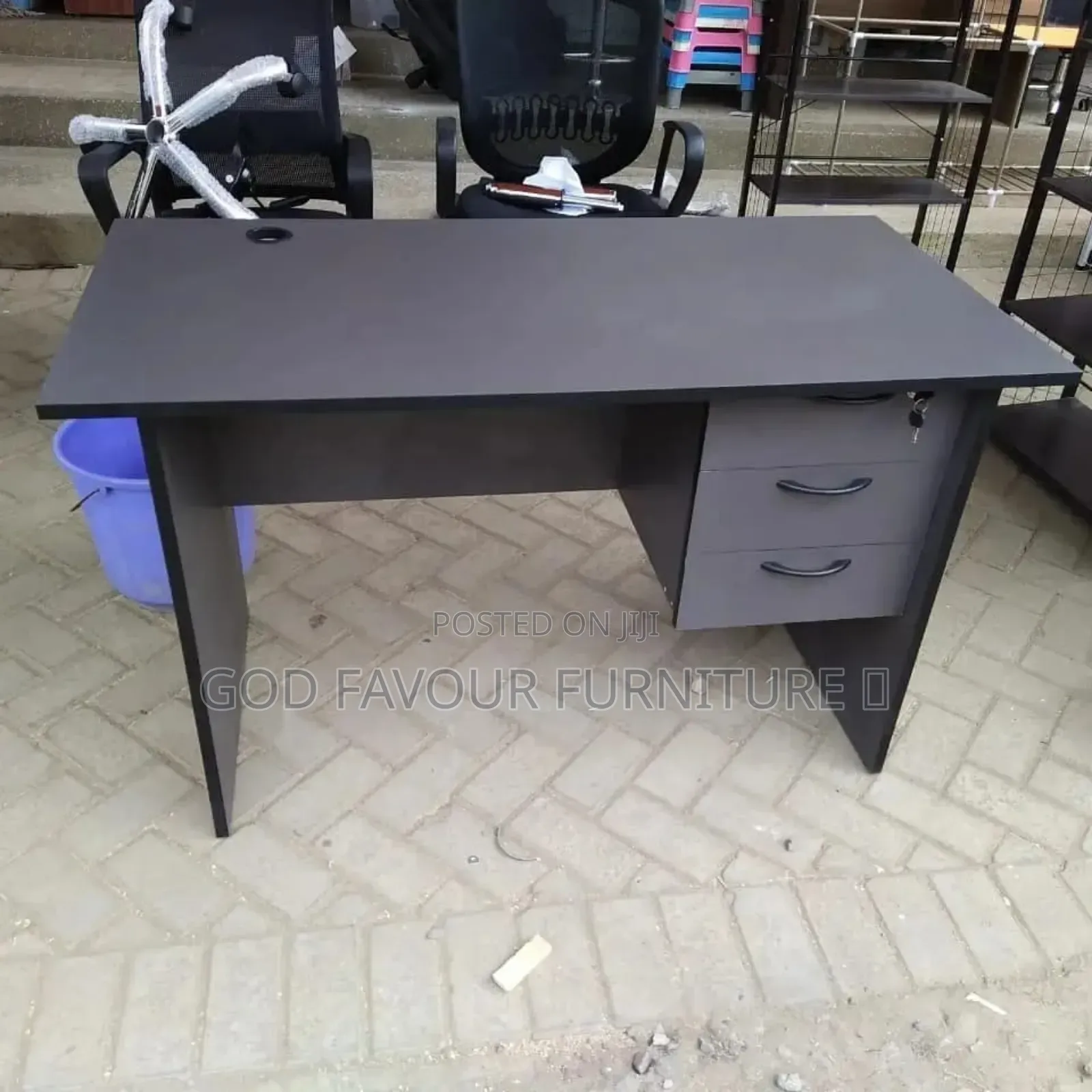 0.9m Office Desk Es2q