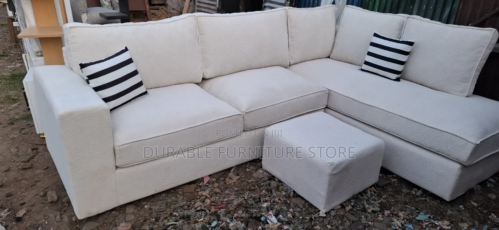 6 Seater Coner Seat White
