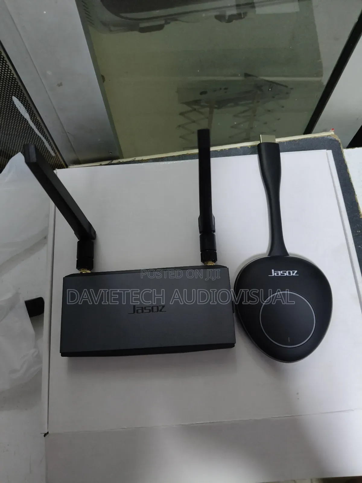 Wireless HDMI VGA Units Over 50 MTR Radius