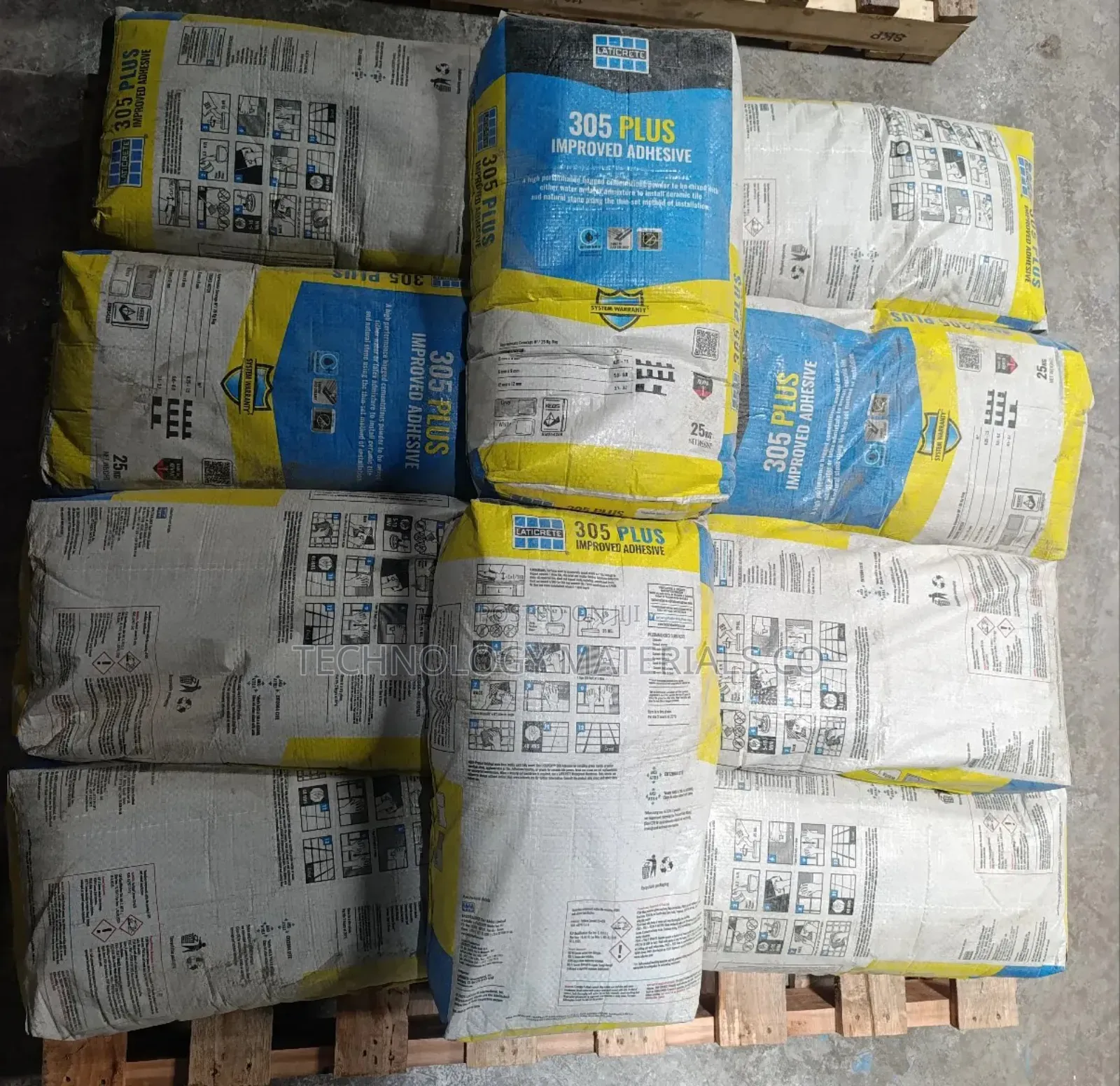Laticrete 305+ Improved Adhesive.