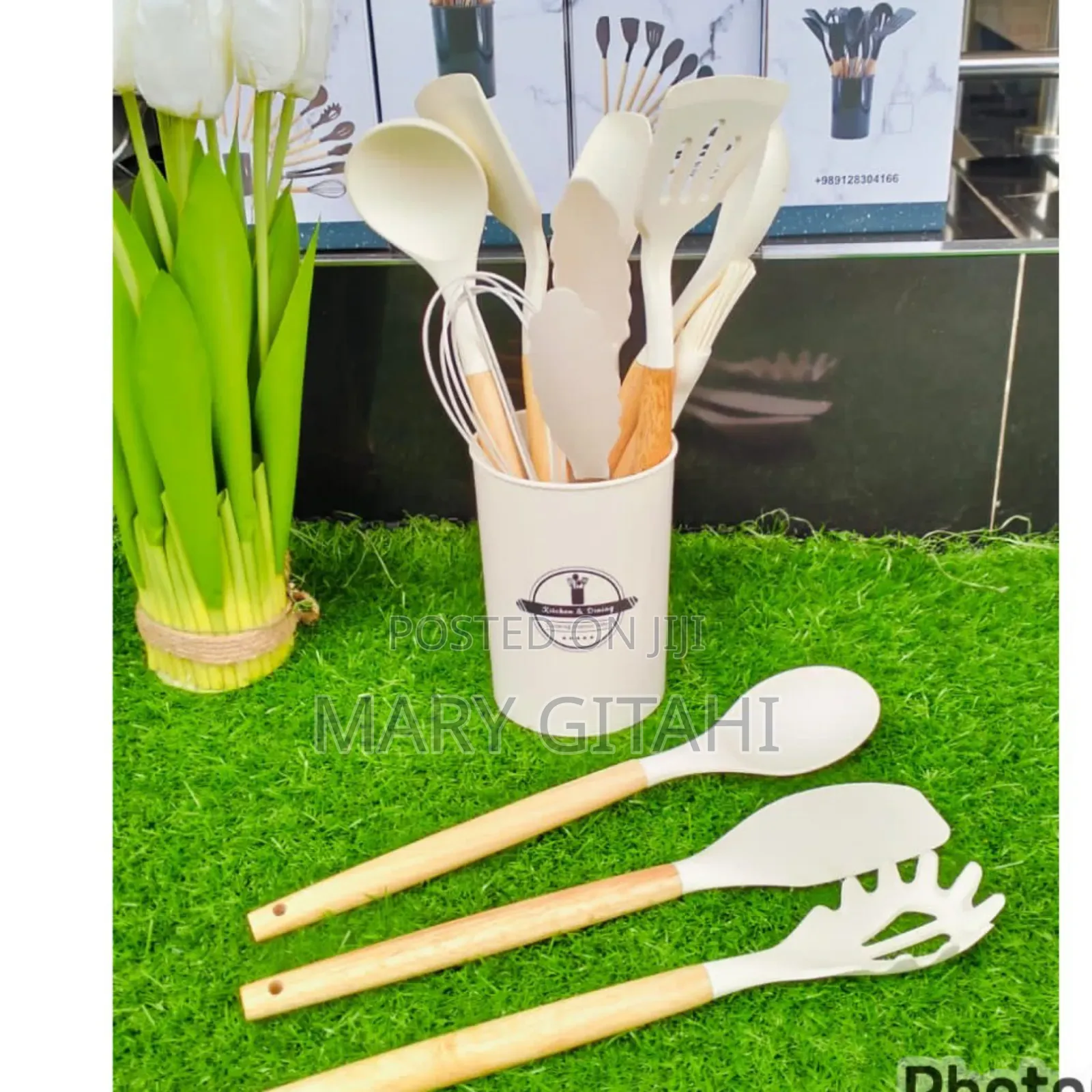12pc Silicone Spoon Set 
 Available at 