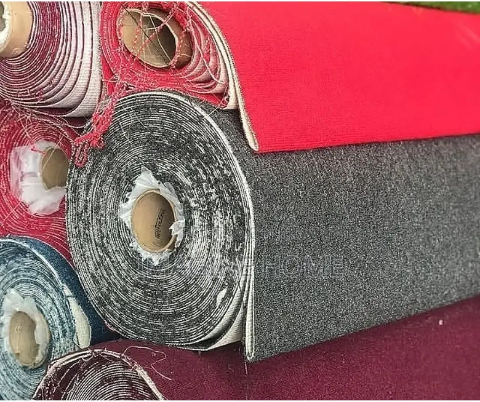 Charcoal Grey and Red Wall to Wall Carpet Decoration