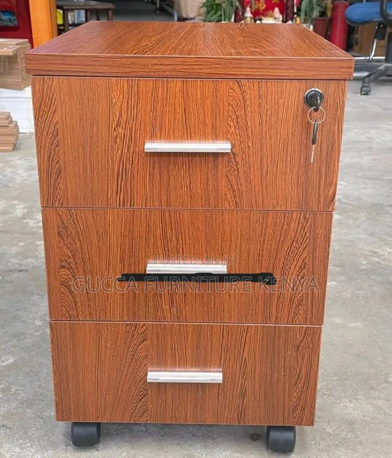 Cabinets:3-Drawer Wooden Credenza Pedestal Office Cabinet