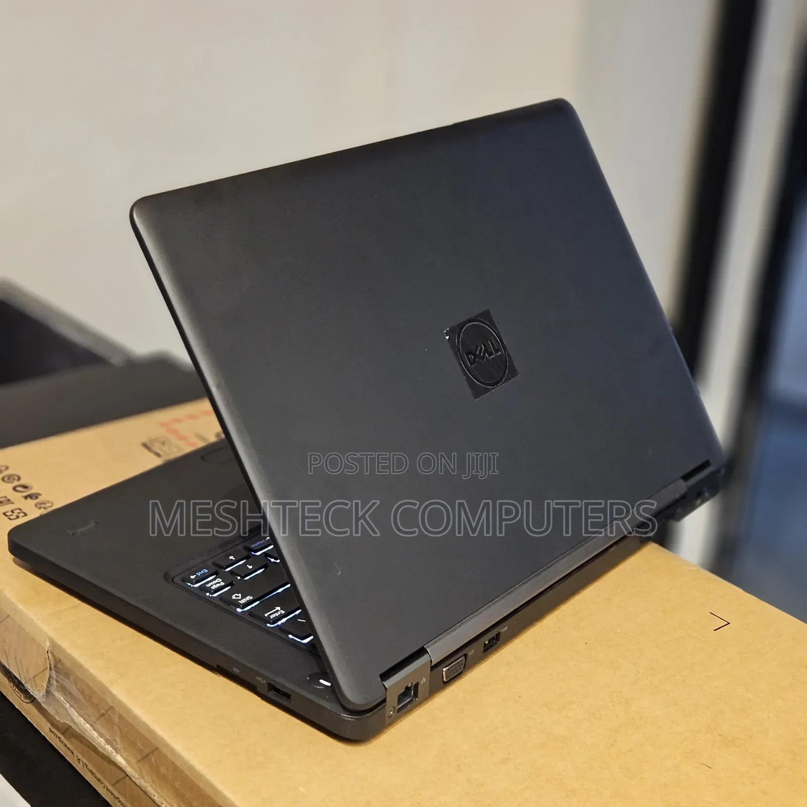 Laptop Dell Latitude 5450 16GB Intel Core I5 SSD 256GB