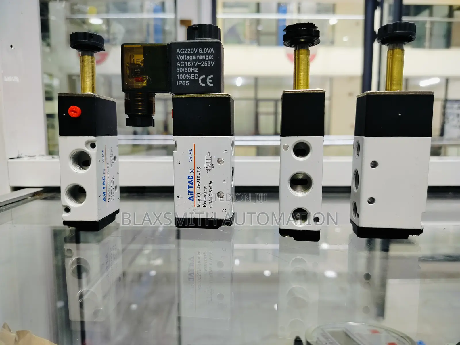 5 Way 2 Position Airtac Solenoid Valve 4v210-08 Dc24v Ac220v