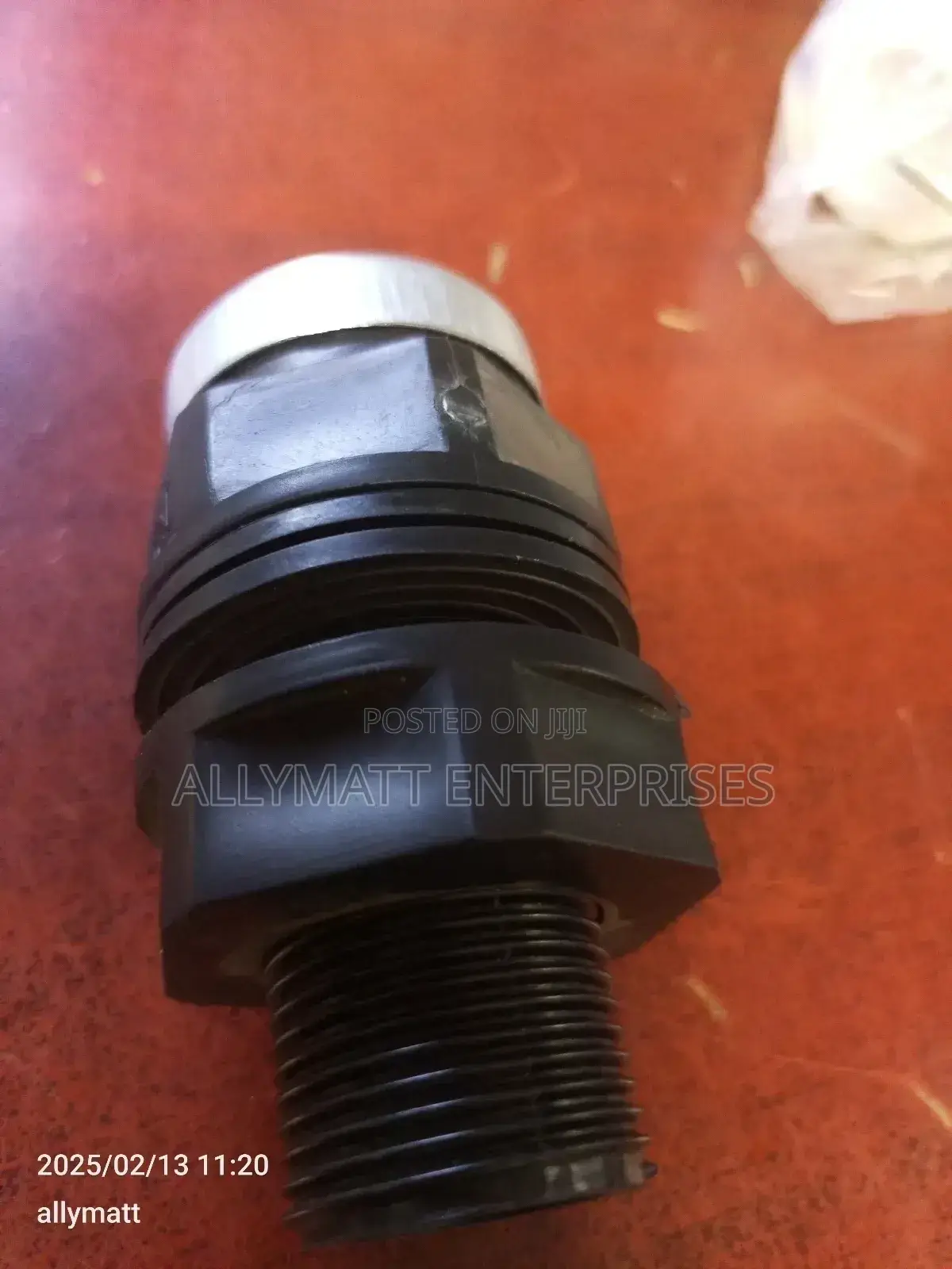 Tank Connector 1/2"