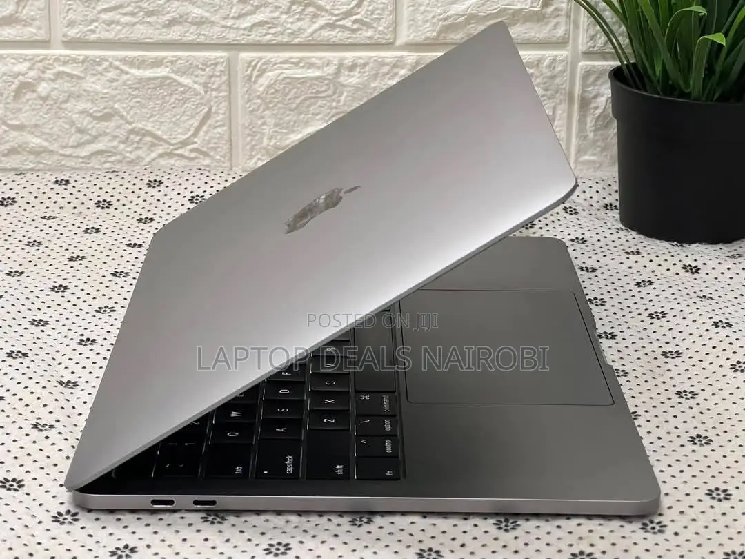 Laptop Apple MacBook Pro 2019 8GB Intel Core I5 SSD 256GB