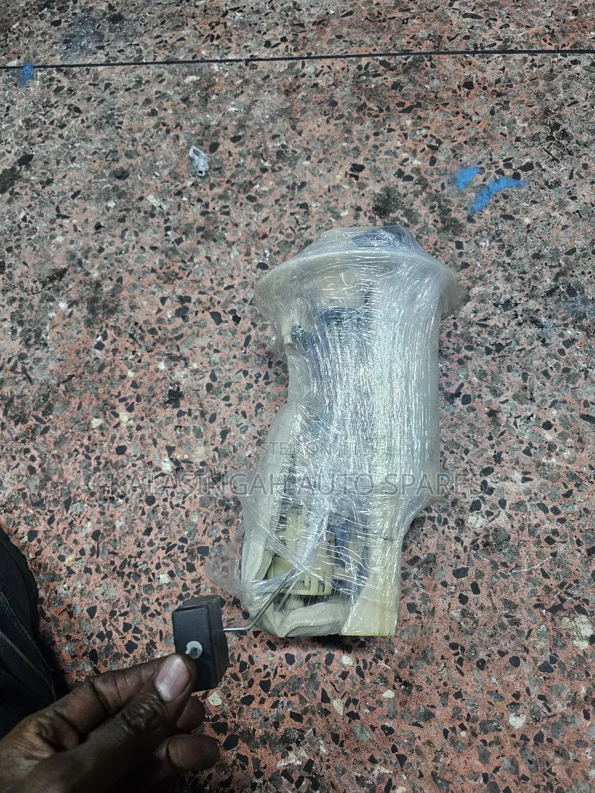 Fuel Pump Ractis Belta.