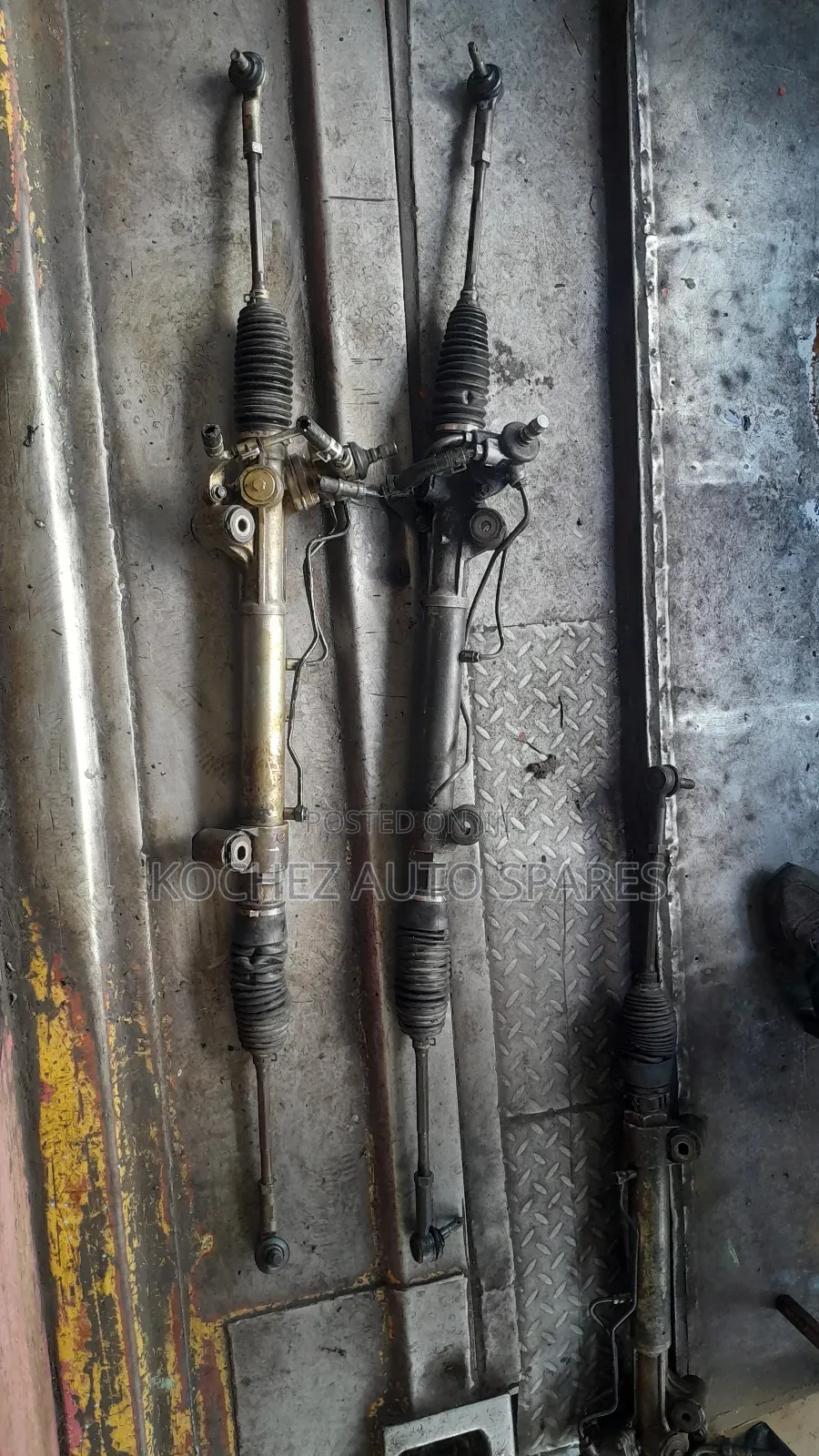 Hilux Vigo 2wd Steering Rack