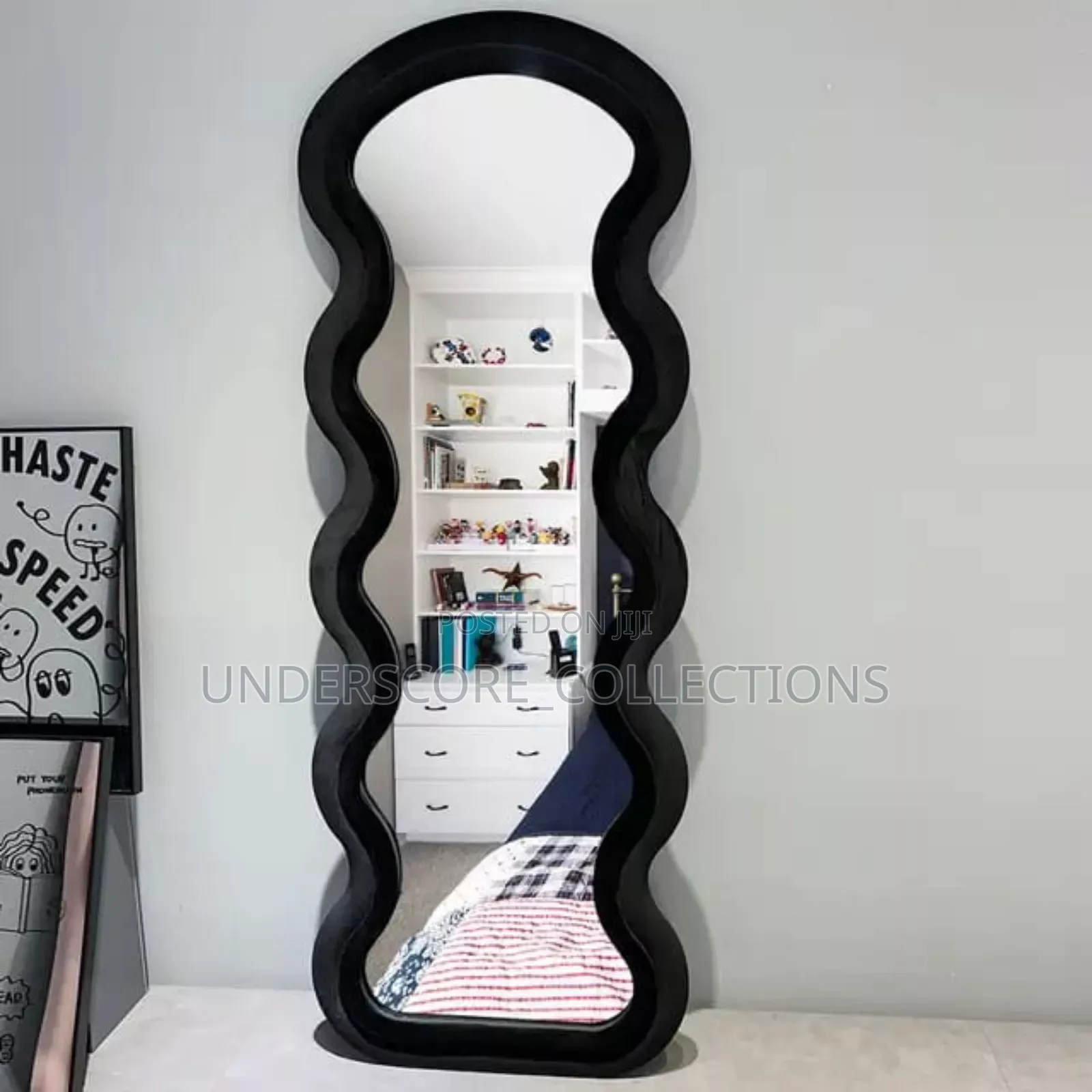 Decorative Wavy Frame Mirror