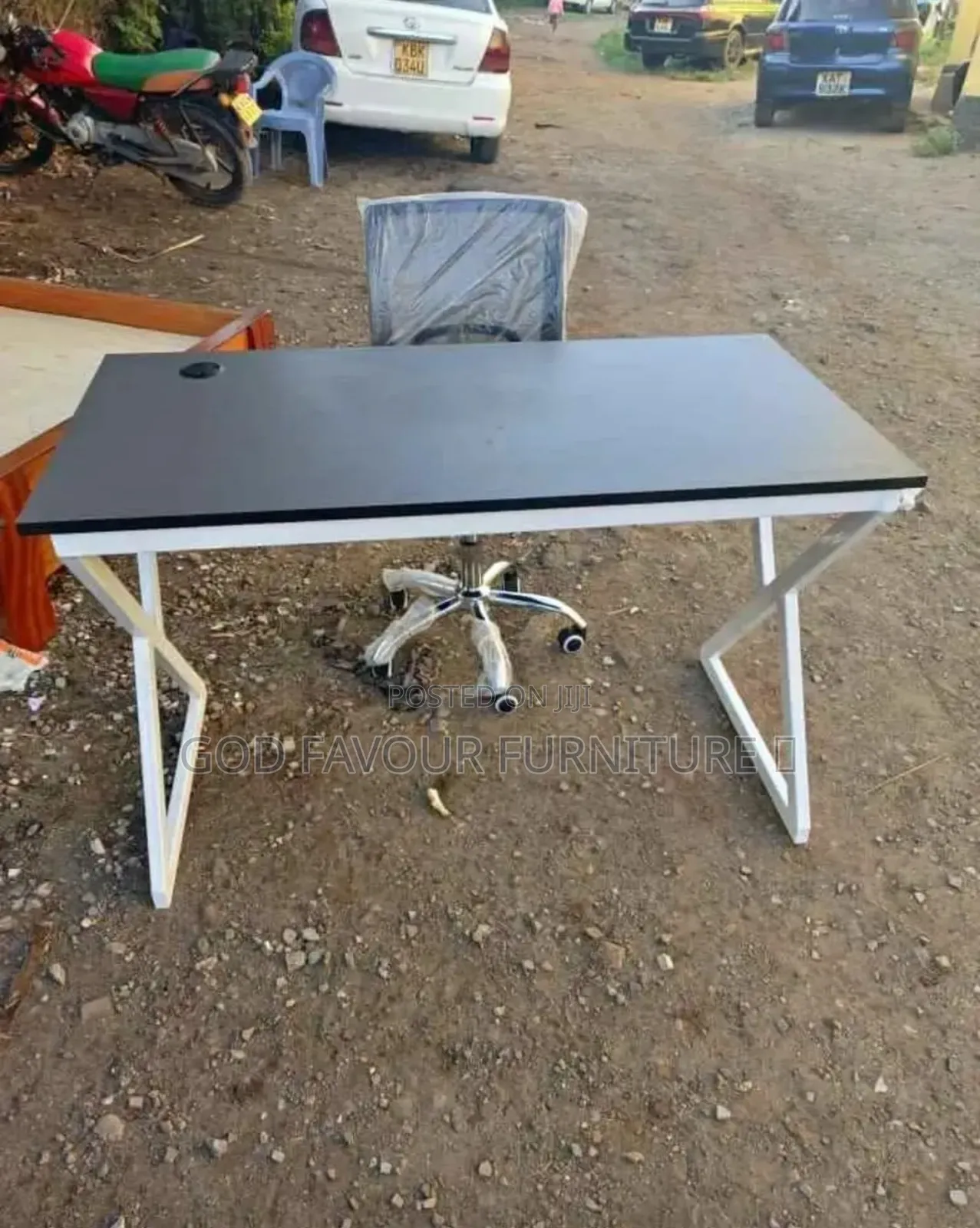 Gray 1.2m Office Table With Mesh Chair Tf3wq