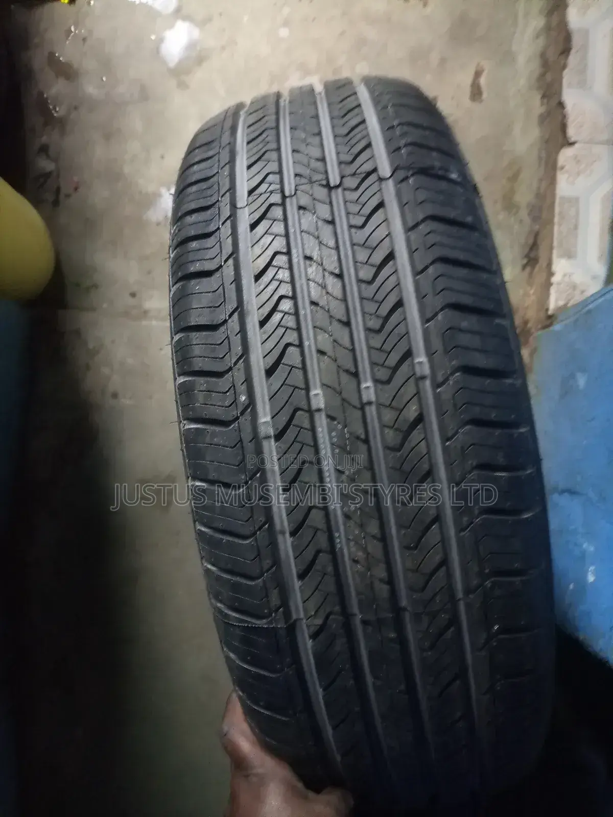 235/60r18 Maxxis Tyres