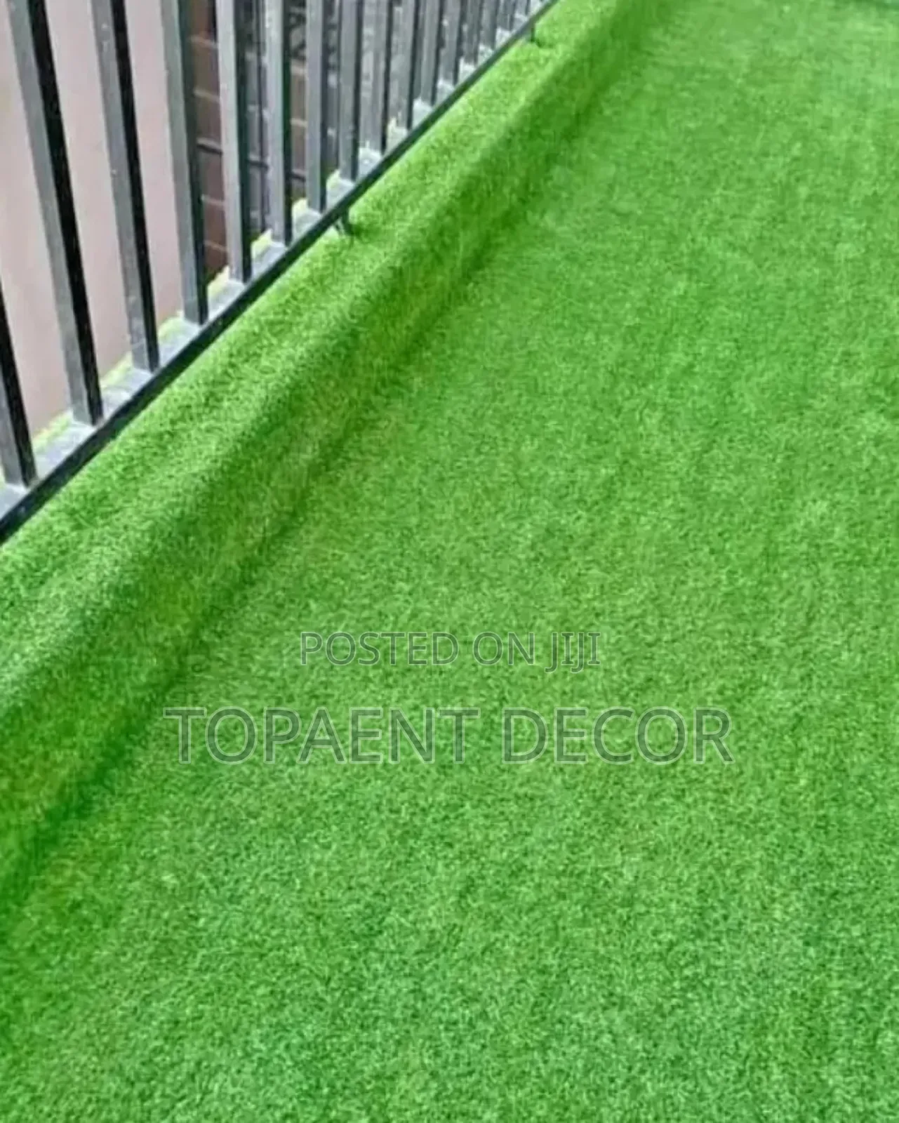 Balcony With Grill Artificial Green Grass Carpet