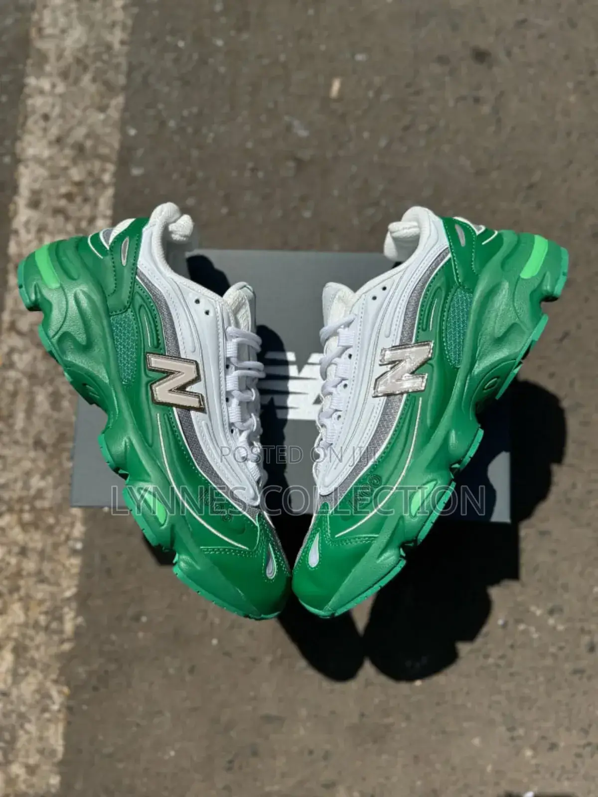 New Balance 1000