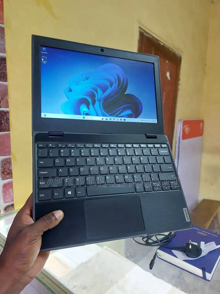 Laptop Lenovo 100e 4GB Intel Celeron SSD 128GB