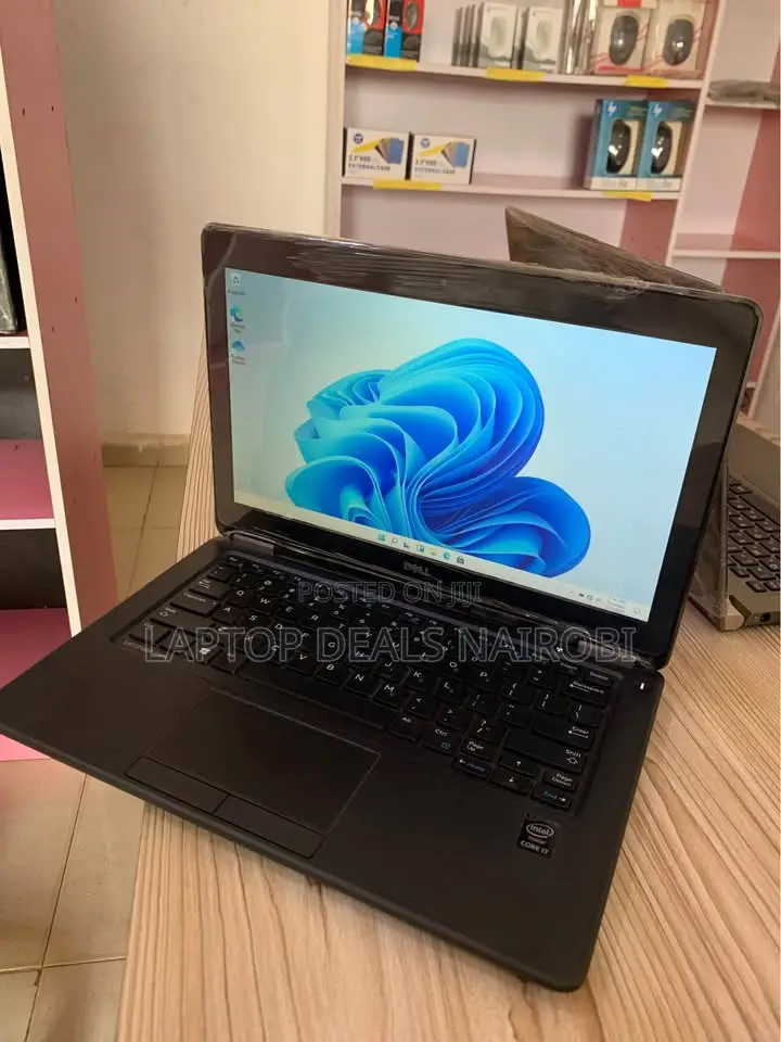 Laptop Dell Latitude 12 7250 8GB Intel Core I5 SSD 256GB