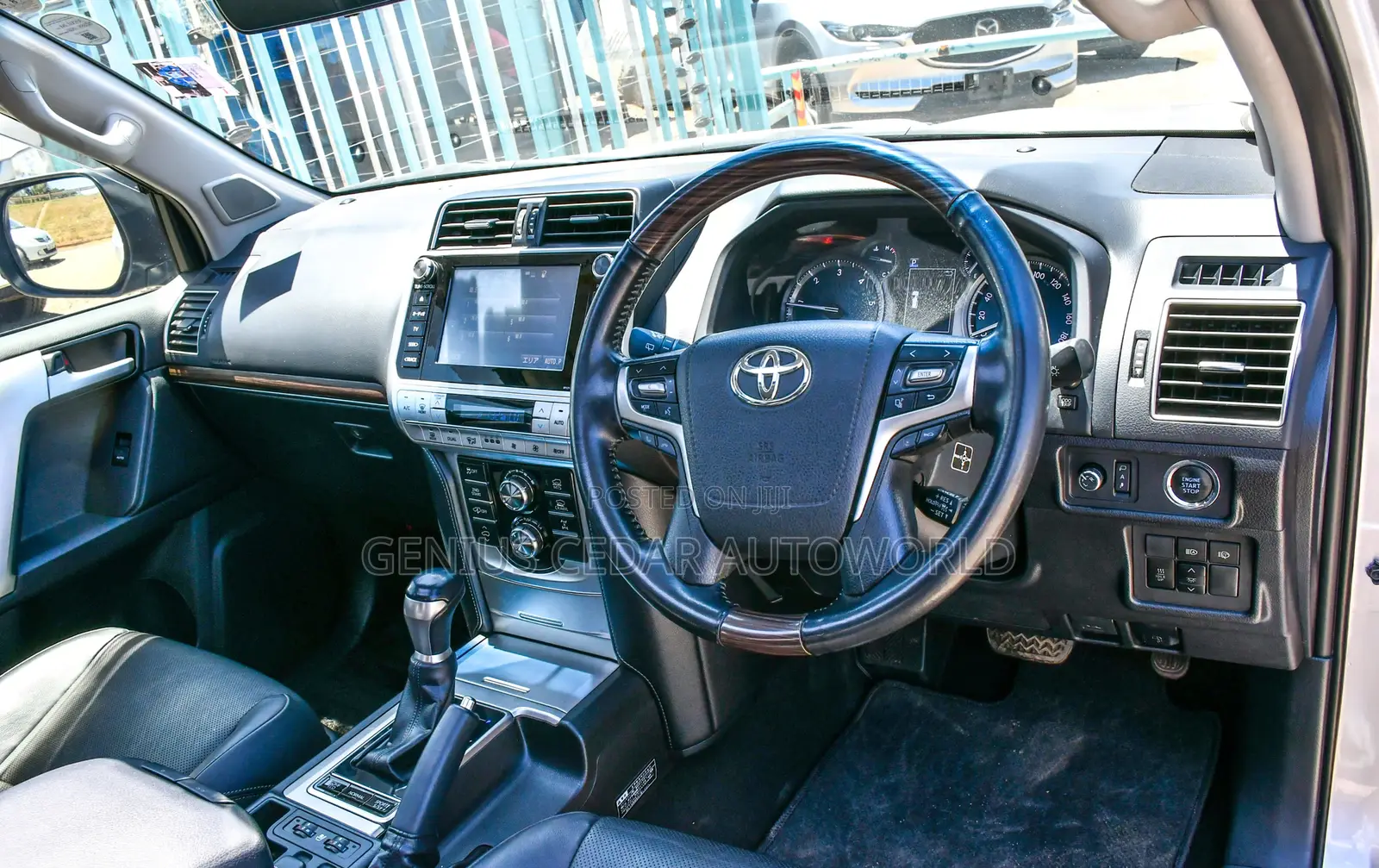 Toyota Land Cruiser Prado 2018 Silver