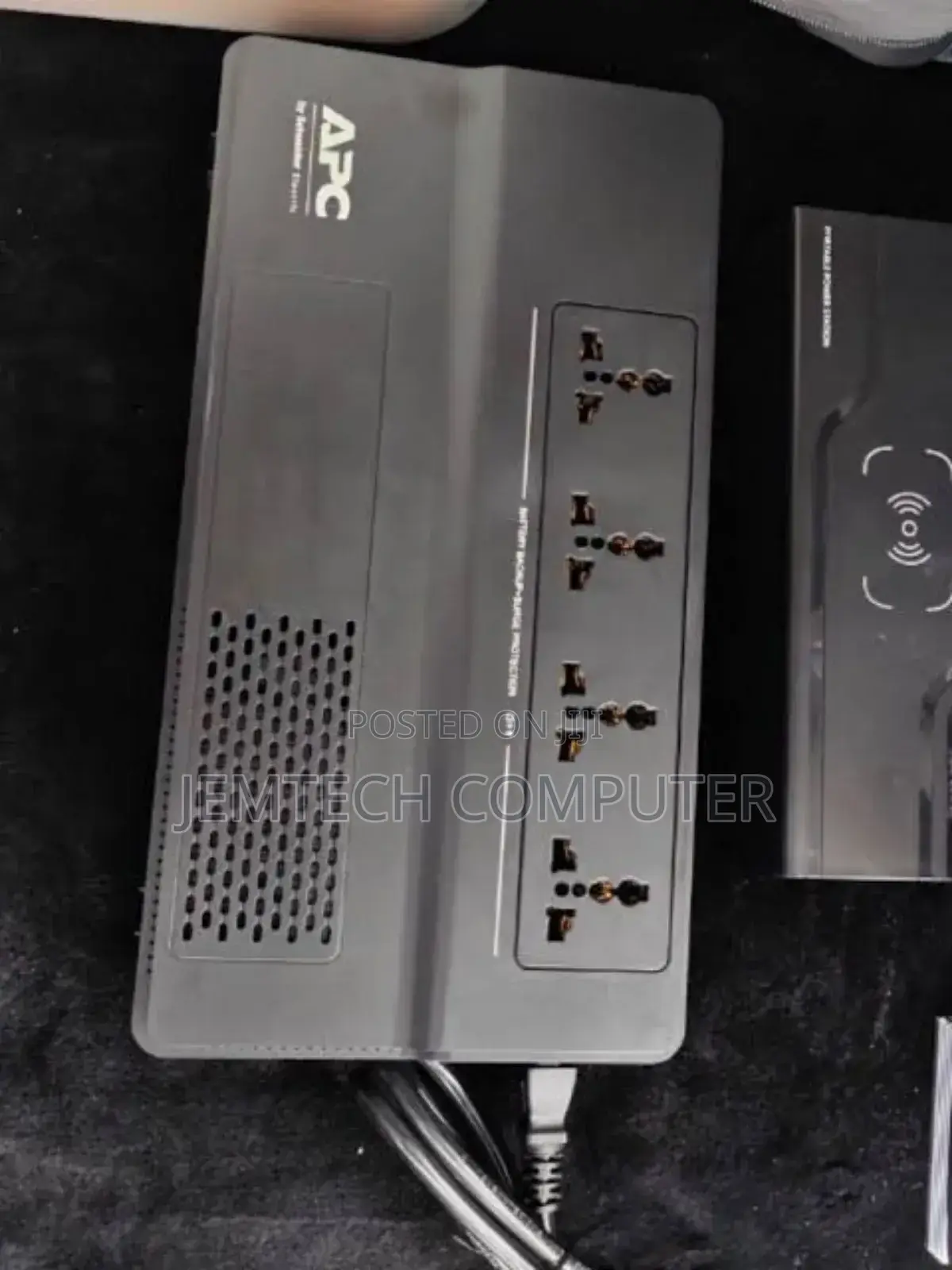 APC Easy UPS Bv 1000va, Avr, Universal Outlet, 230V