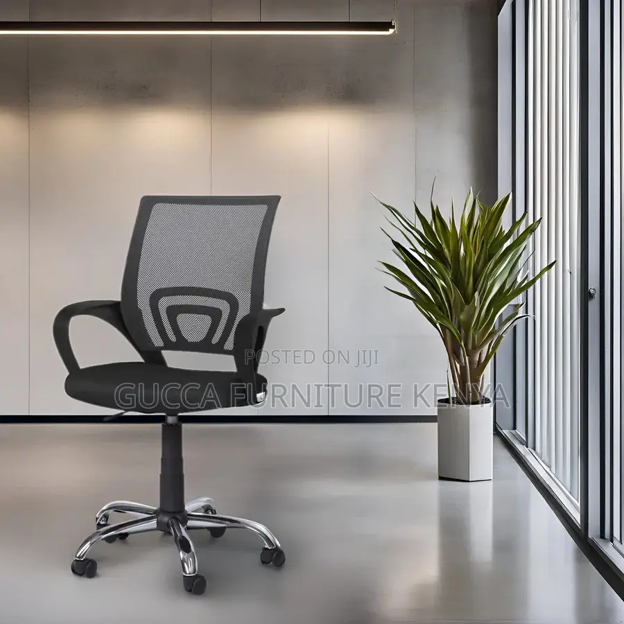 Office Chairs: Simple 360° Swivel Breathable Clerical Chair