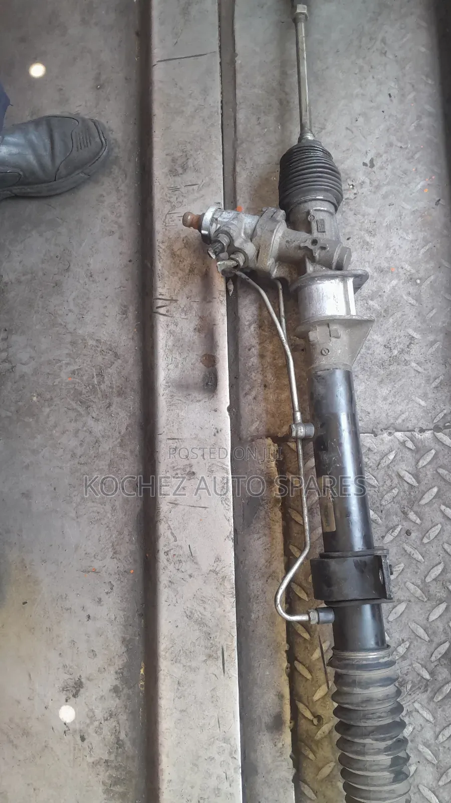 Nissan Vanette/Mazda Bongo Steering Rack