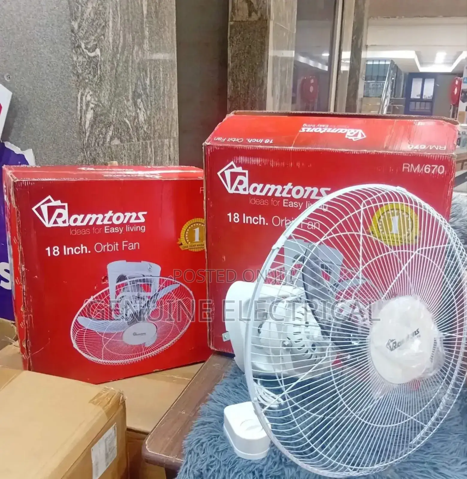 White 18 Inches Ramtons Orbit Fan
