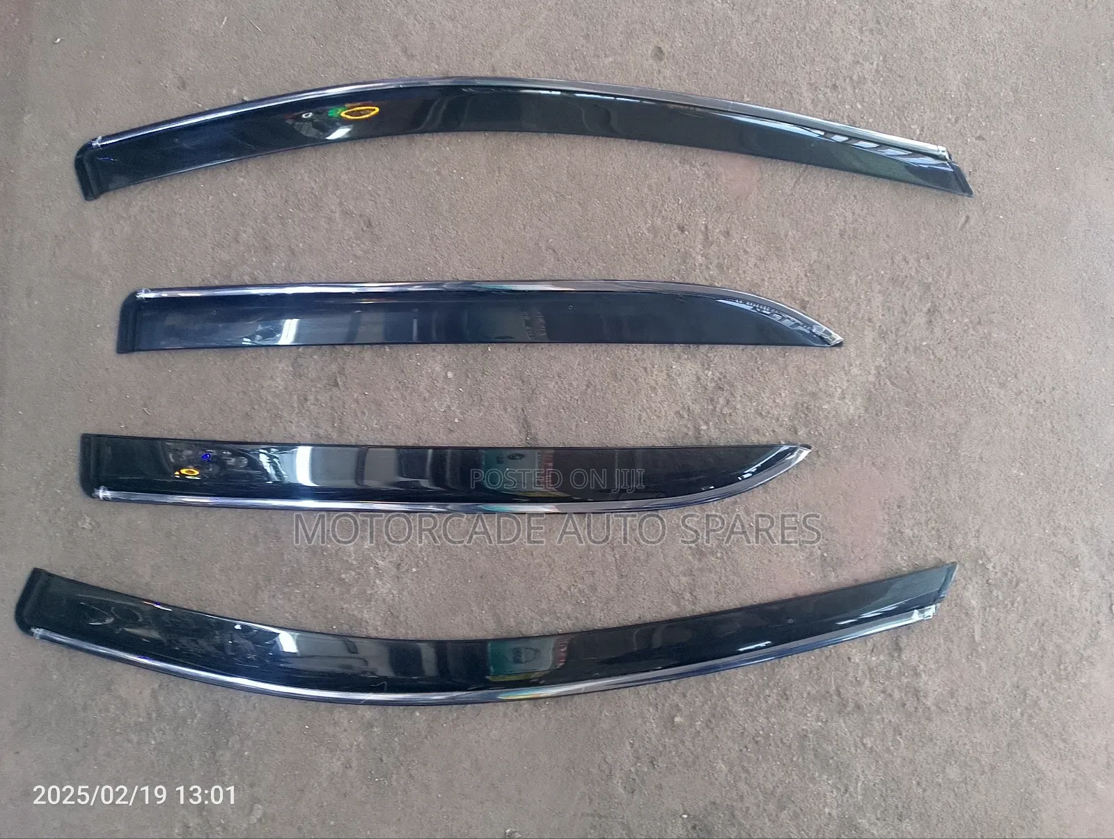 Toyota Vitz 1998-2003 Windbreakers Set