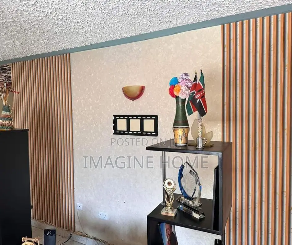 U=Fluted Wallpaper Tv Wall