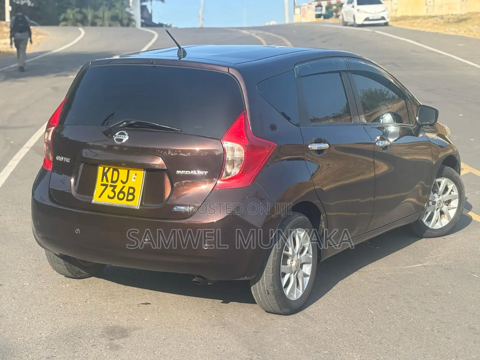 Nissan Note 1.2 Petrol 2015 Pink