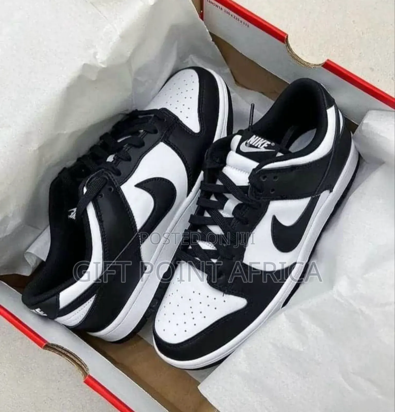 Nike SB Dunk Low Cut Black White Sneaker