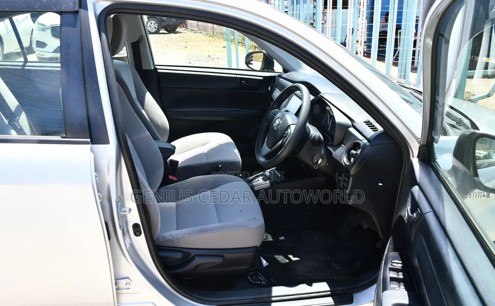 Toyota Axio 2017 Silver