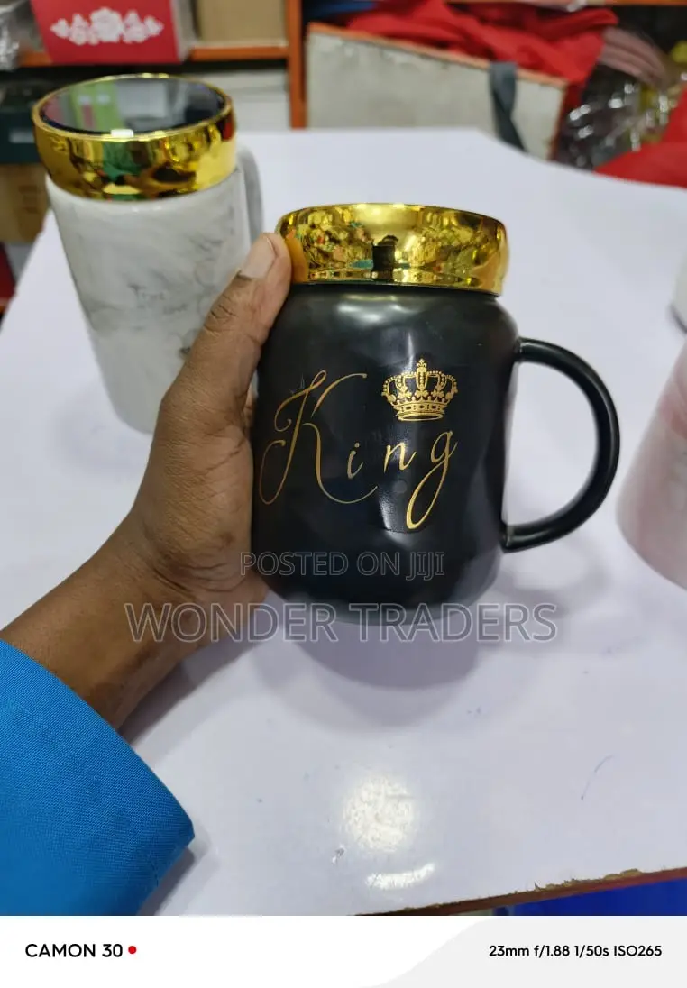 Ceramic Cups With Mirror Lid Capacity 500ml
