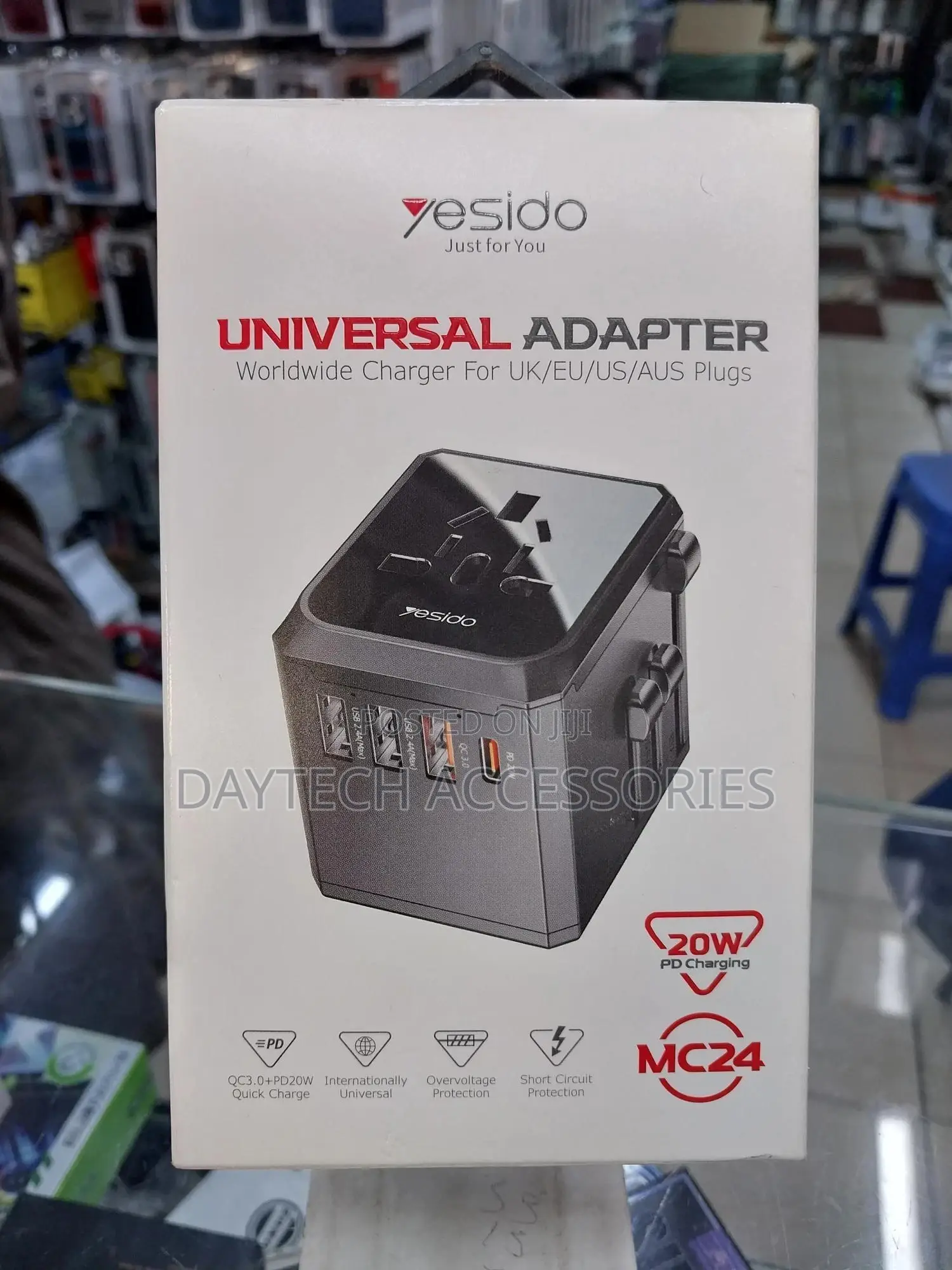 Yesido Mc-24 Universal International Travel Adapter