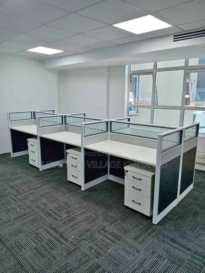 Office Tables; 6-Way Modular Executive Workstation