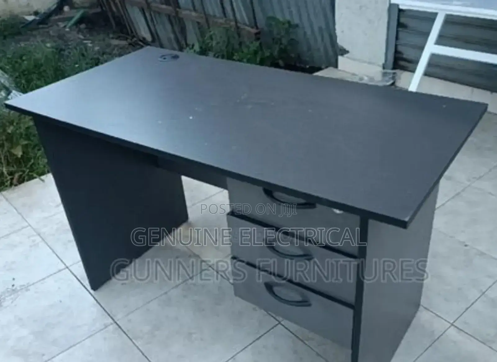 Black Office Desk