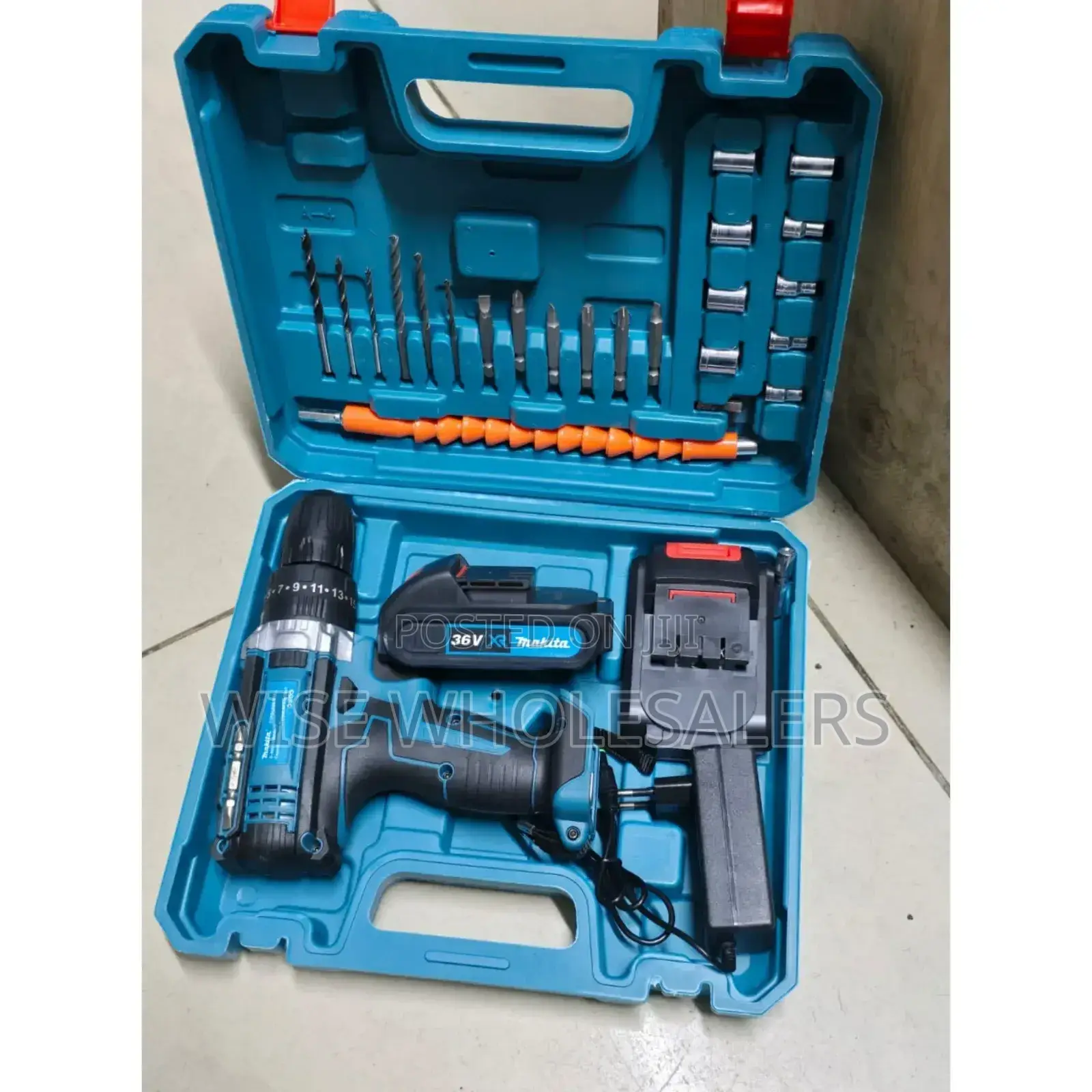 Makita 36v Cordless Drill 
With Accessories ~ √°