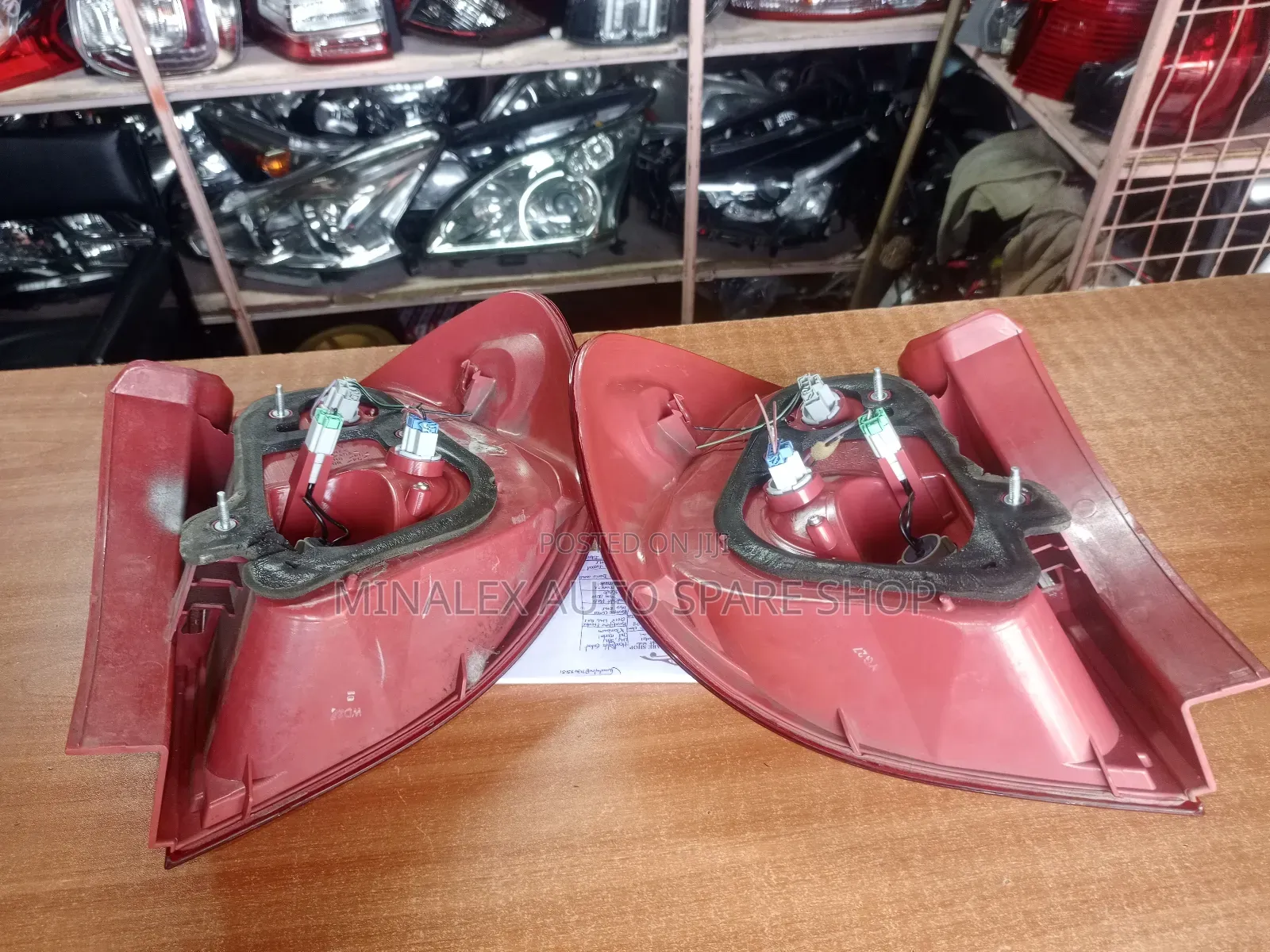 Mazda VERISA Backlights