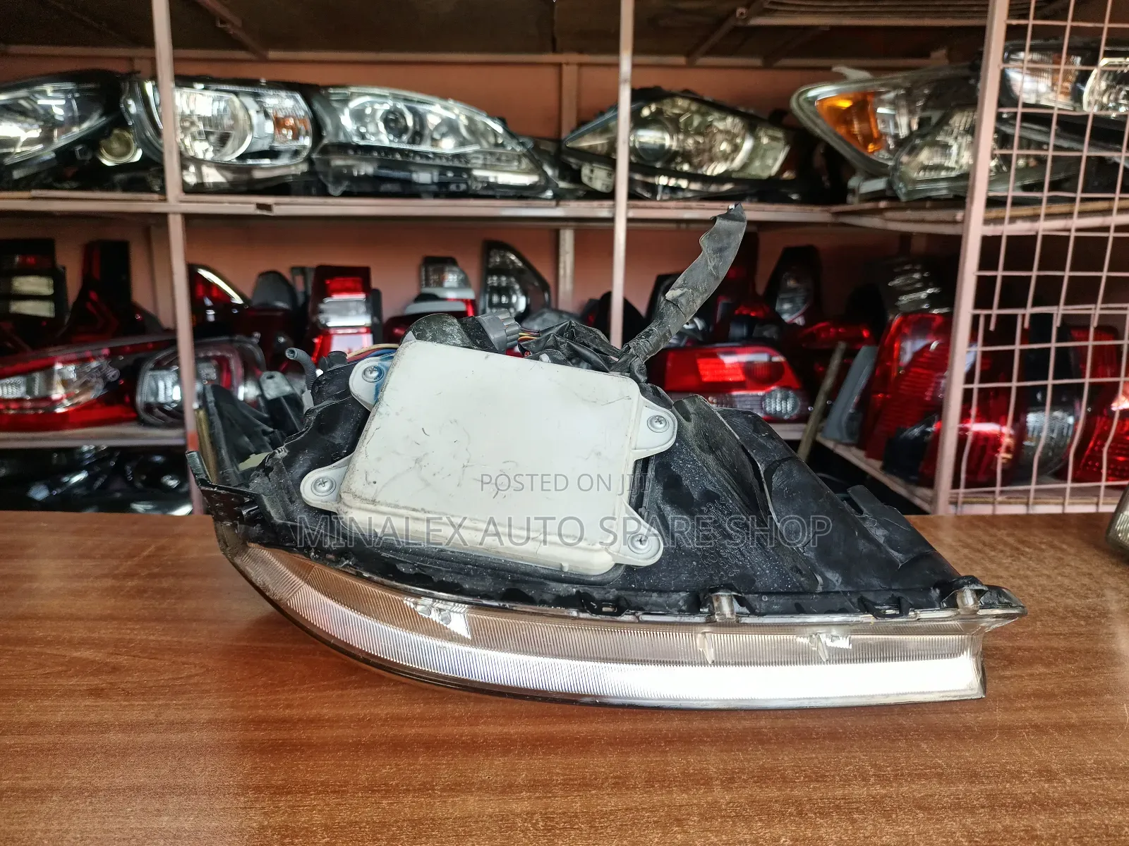Toyota Wish Old Model Left Zenon Front Light