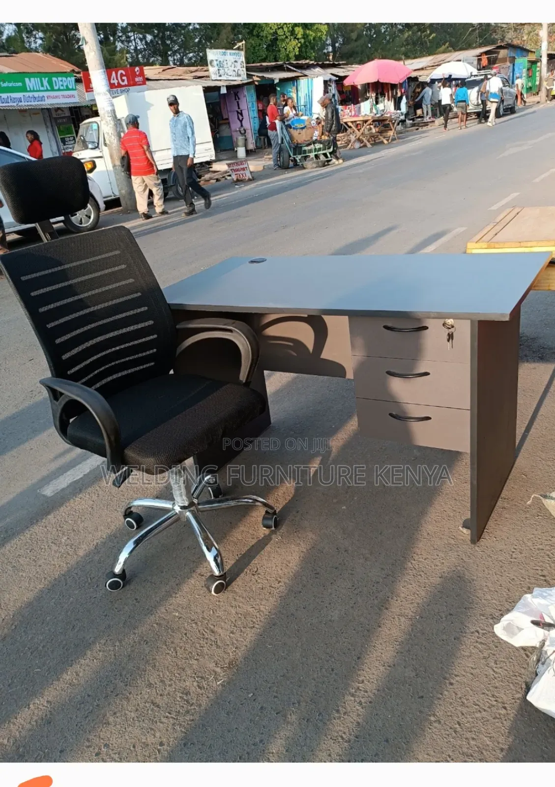 Headrest Office Chair and Home Desk