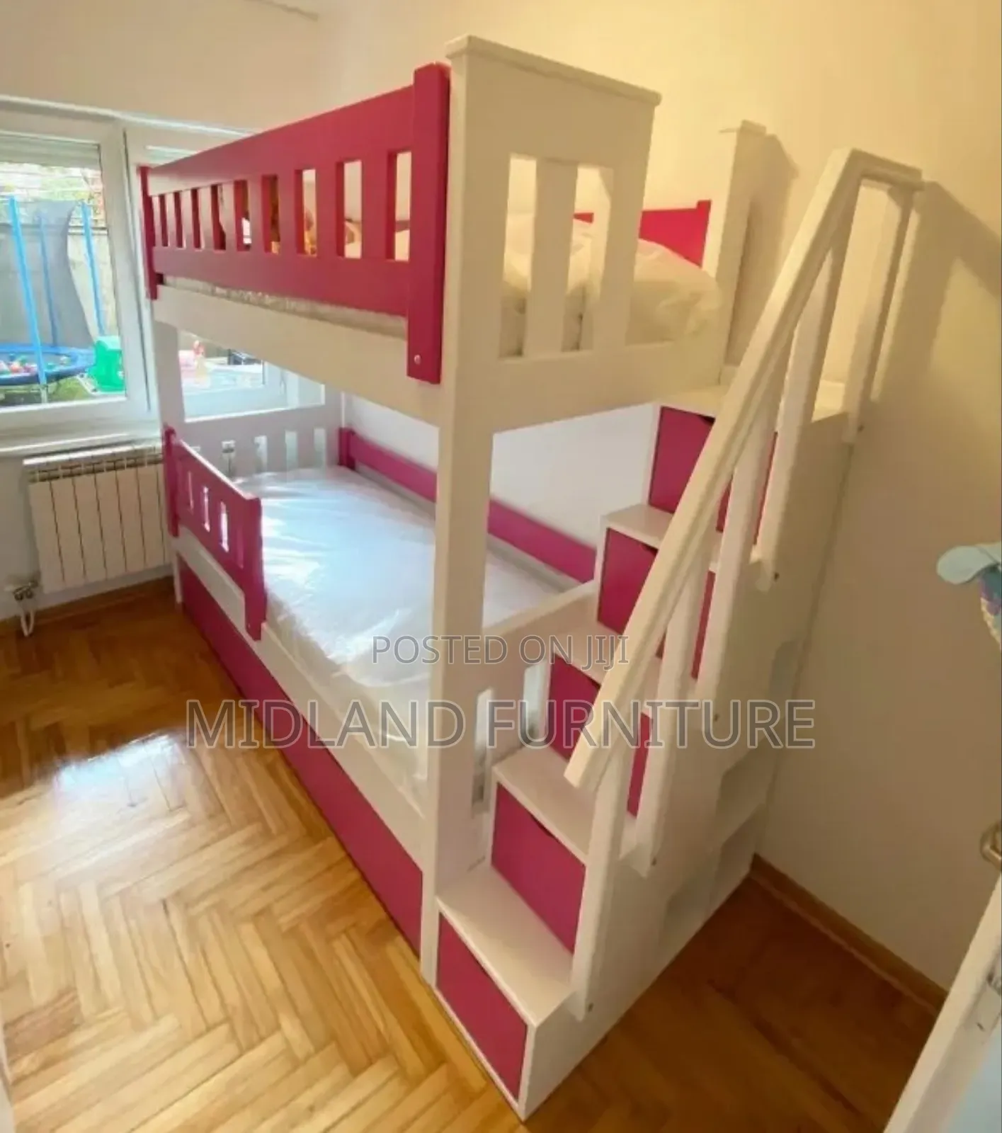 Cute Customized Bunk Beds for Girls