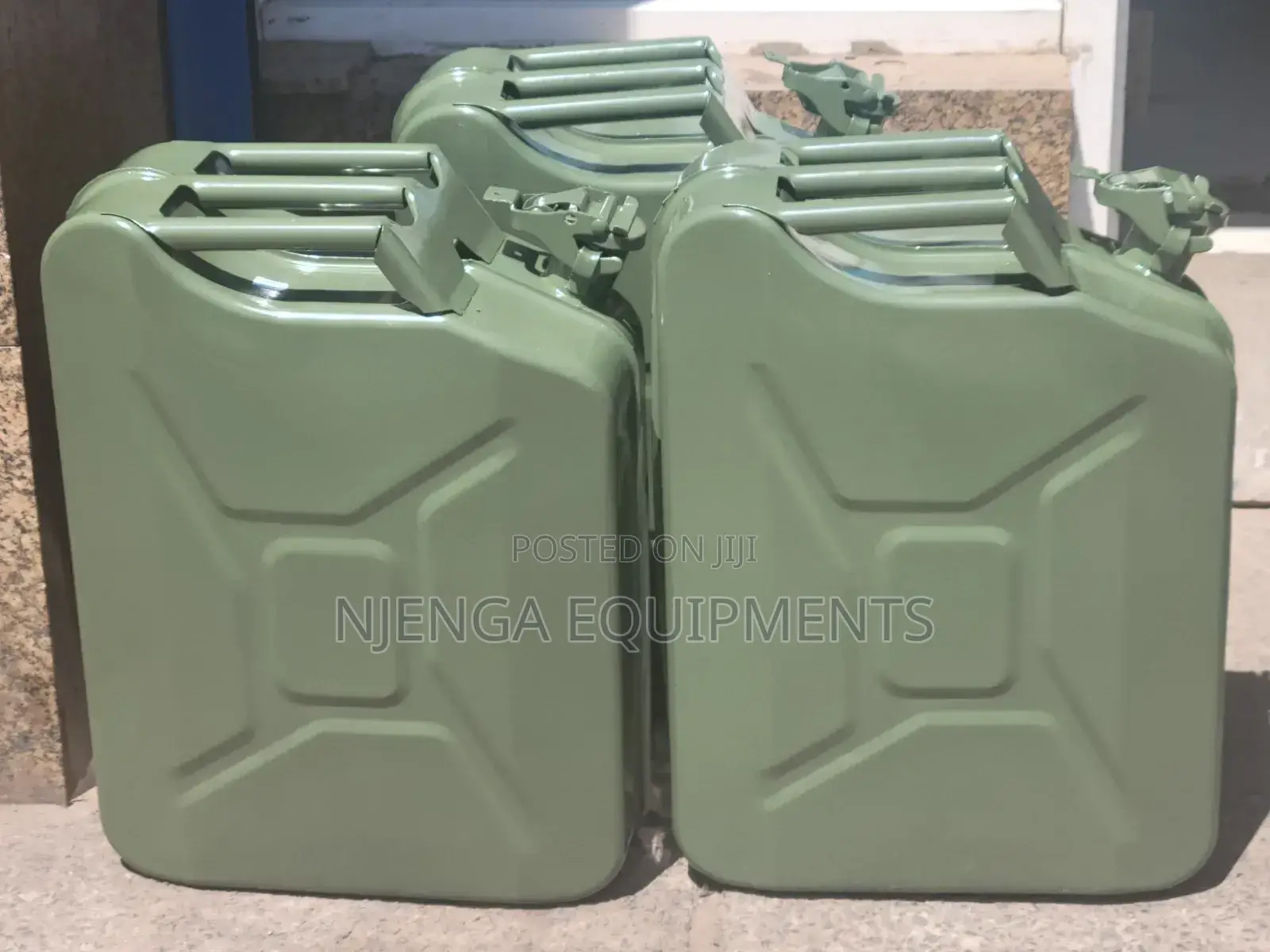 High Quality Fuel Jerricans 20ltrs