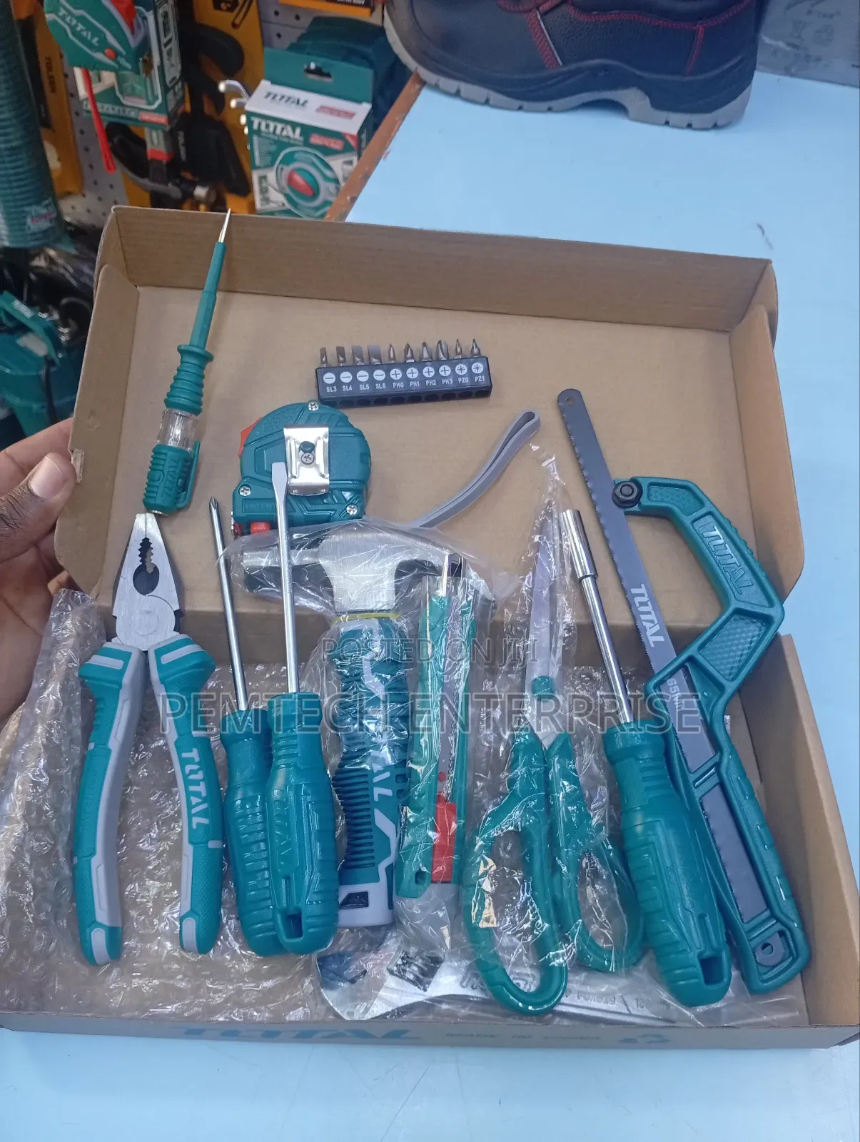 THKTHP20326 32 PCS Handtools Set